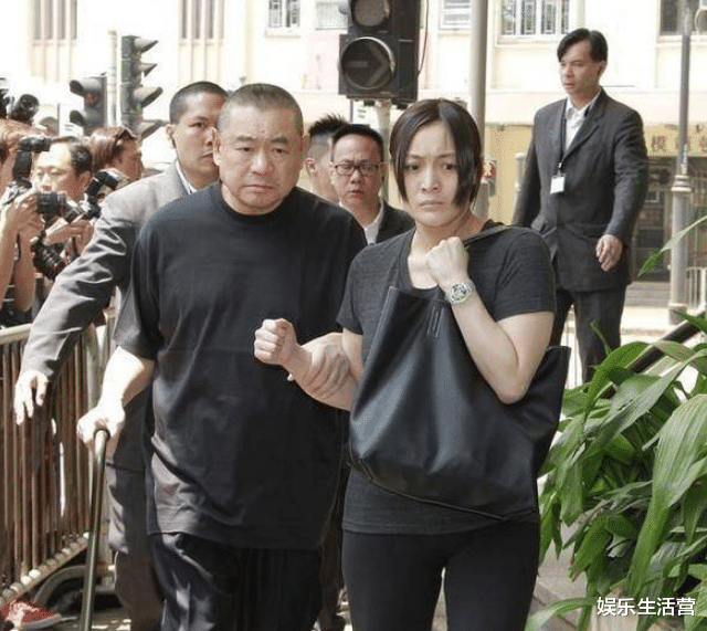 吕丽君|刘銮雄拍卖77件绝版包,疑系前女友吕丽君退回,甘比才是他真爱