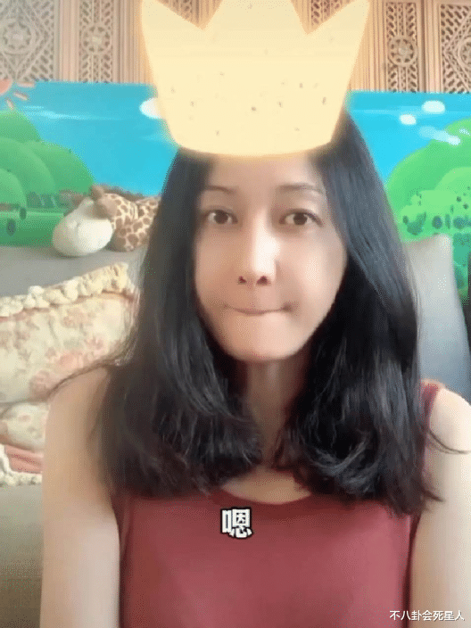 殷桃|看了48岁吴绮莉的近照，终于明白成龙当年为什么会喜欢她