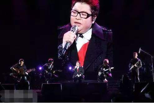 韩红|至今未婚的8位大龄女歌手，每一位都有苦衷，最小30岁，最大56岁