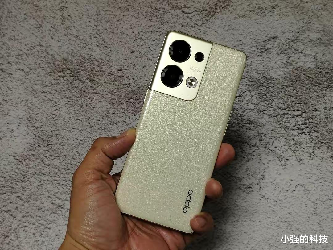 12月预算4000元哪款手机好 这三款配置强悍性能超值 款款都是高品质