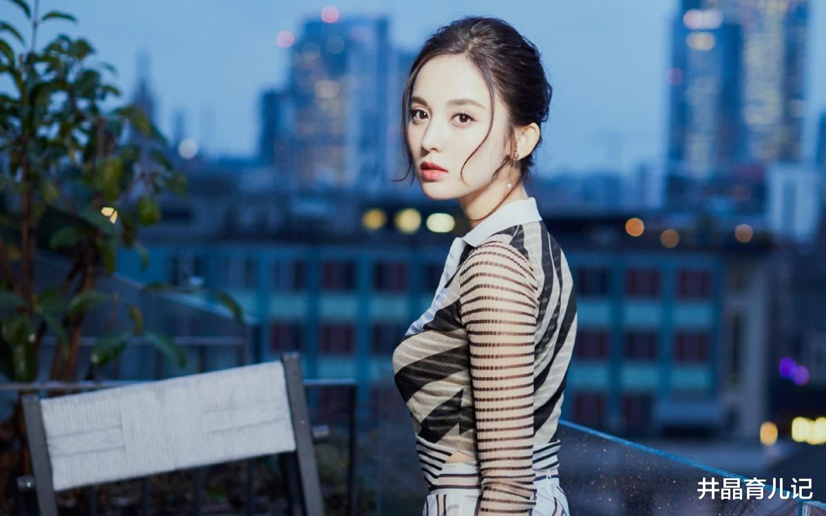 生图|20位中老年女星素颜照曝光,谁是真“美人”谁是“照骗”一目了然