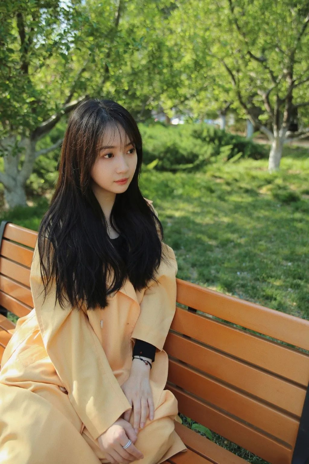 秦牛正威|秦牛正威，从素人到明星的逆袭之路