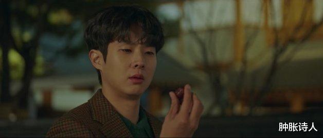 那年我们|《那年我们》10个细节梗！要不要喝红枣茶是性暗示？结尾疑似开车