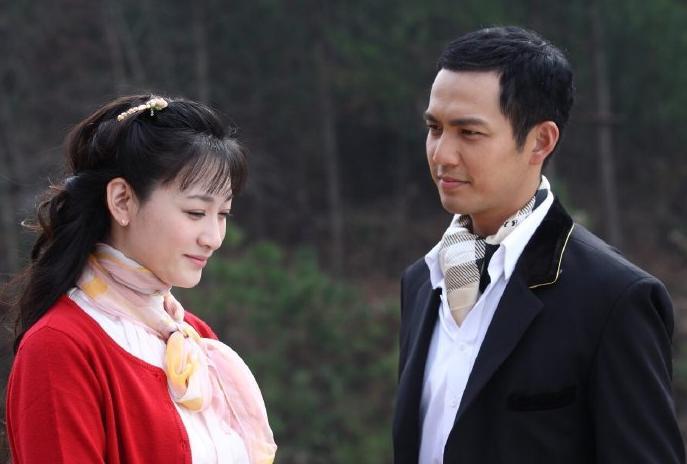 来不及说我爱你|《来不及说我爱你》:毫无人性的慕容沣,却被各种女子深深迷恋