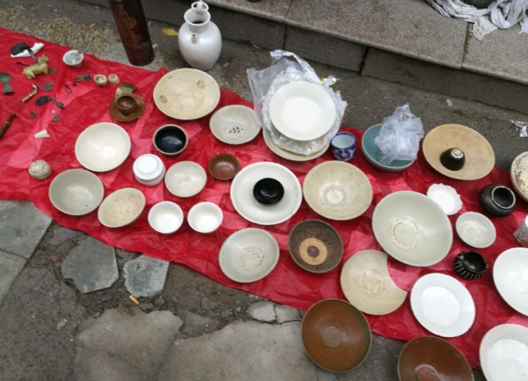 文物|农民意外挖出古币,却被嘲笑不是宝贝,专家鉴定:珍贵文物