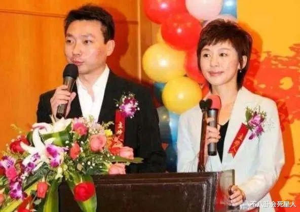 央视|央视名主持的夫人群像：任鲁豫夫人身家过亿，康辉夫人20年丁克