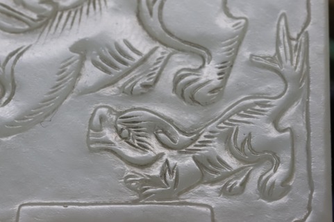 和田玉籽料|舊藏和田玉籽料“太师少师”子冈牌.