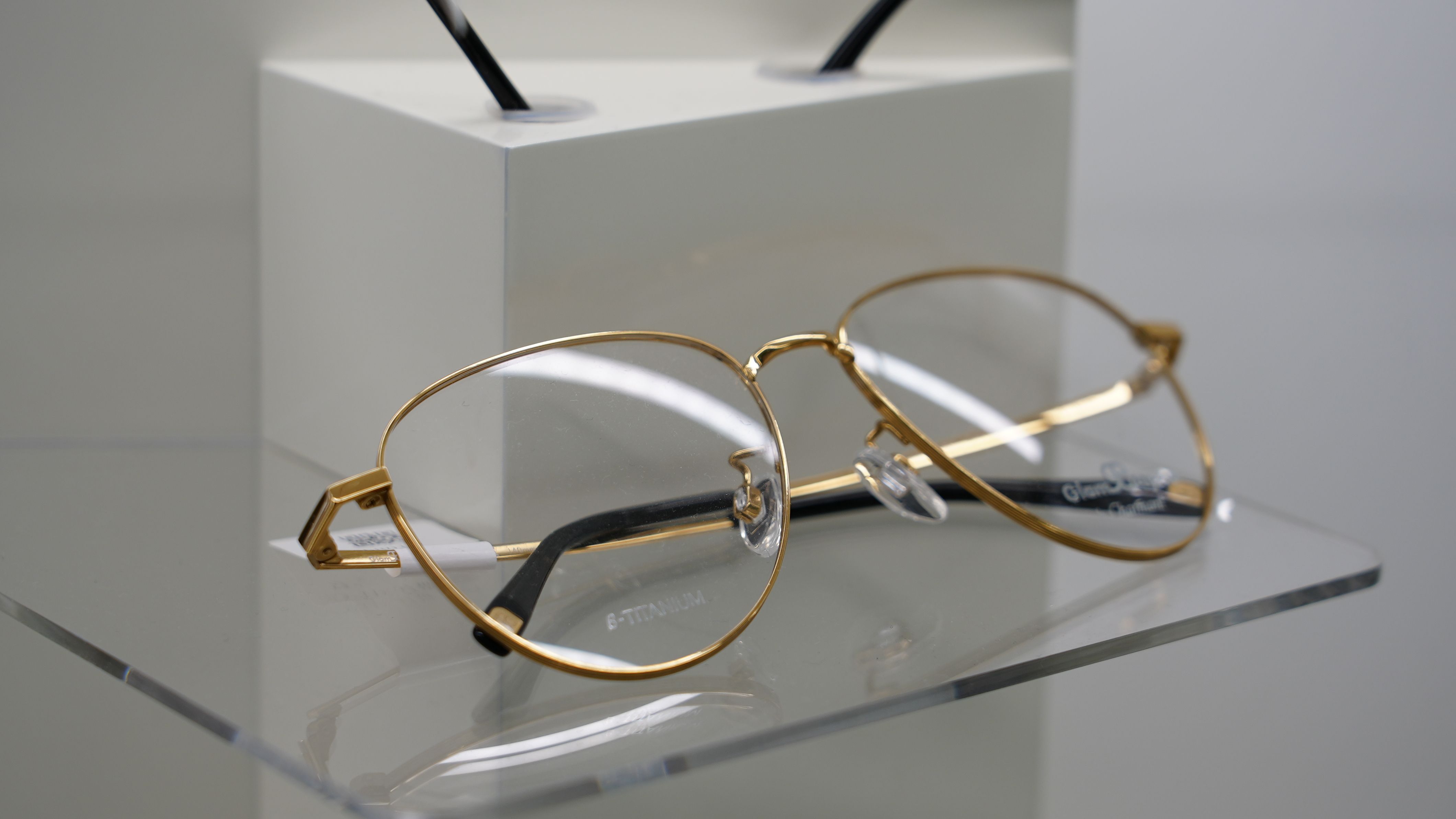 护理|防蓝光眼镜有必要买吗?