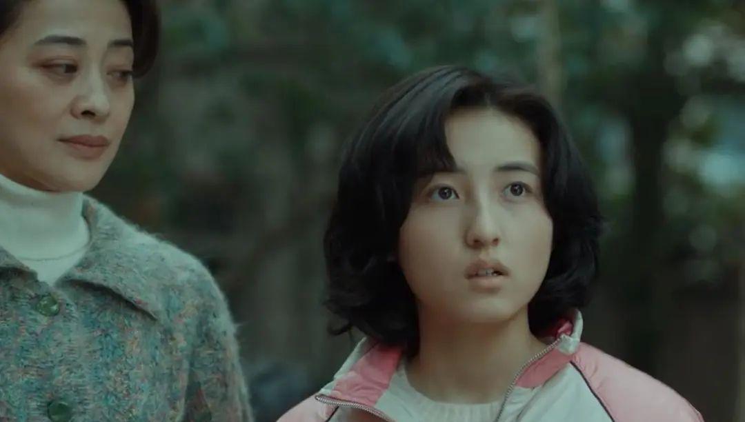 抖音|娱乐圈的10位演员:黄磊演戏被嘲像厨子,赵雅芝摇头晃脑