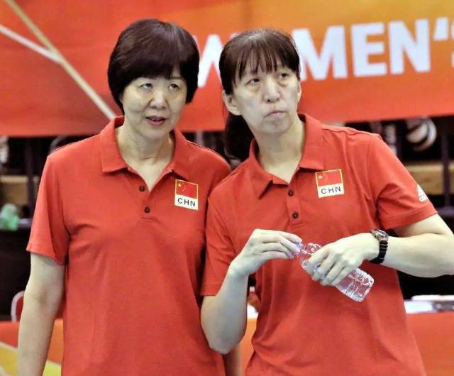 李珊|女排“知心姐姐”易主！球迷看好李珊接替赖亚文，携蔡斌重塑辉煌