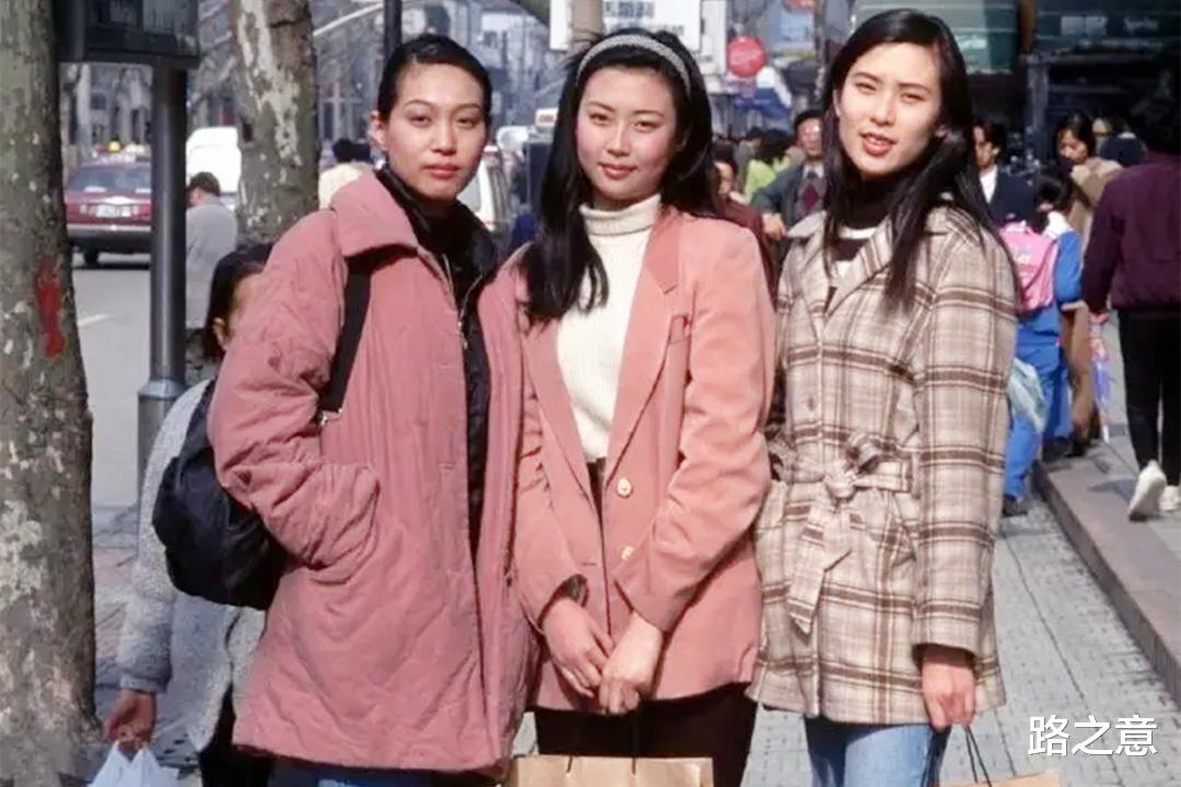 富姐痴恋薄情郎，在被害时她的情郎竟冷眼旁观，1998年深圳凶杀案