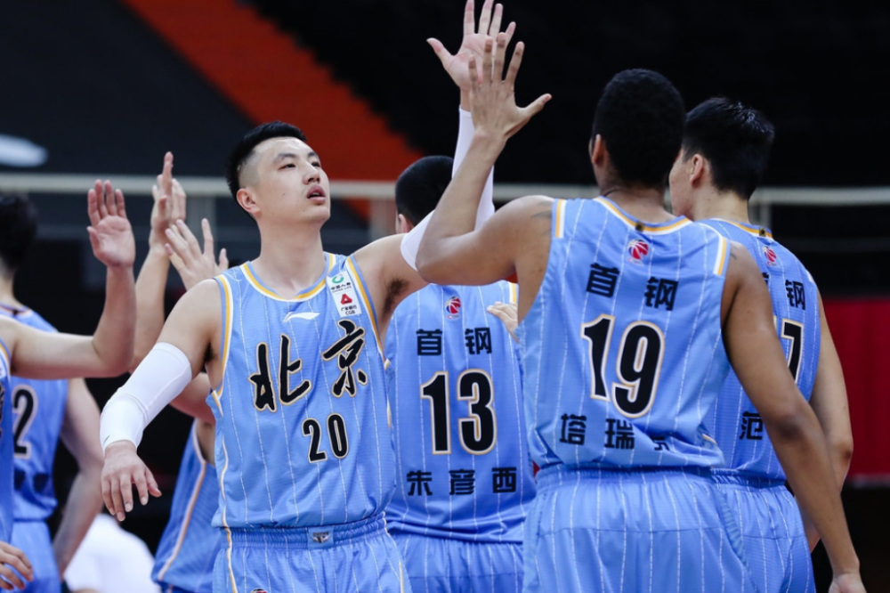 方硕|场均仅9+4！三分命中率低至31%，成CBA第一神经刀，杜锋真明智