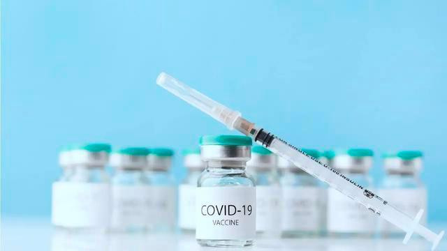 新研究：灭活疫苗与mRNA疫苗都可预防重症，或许还有额外获益