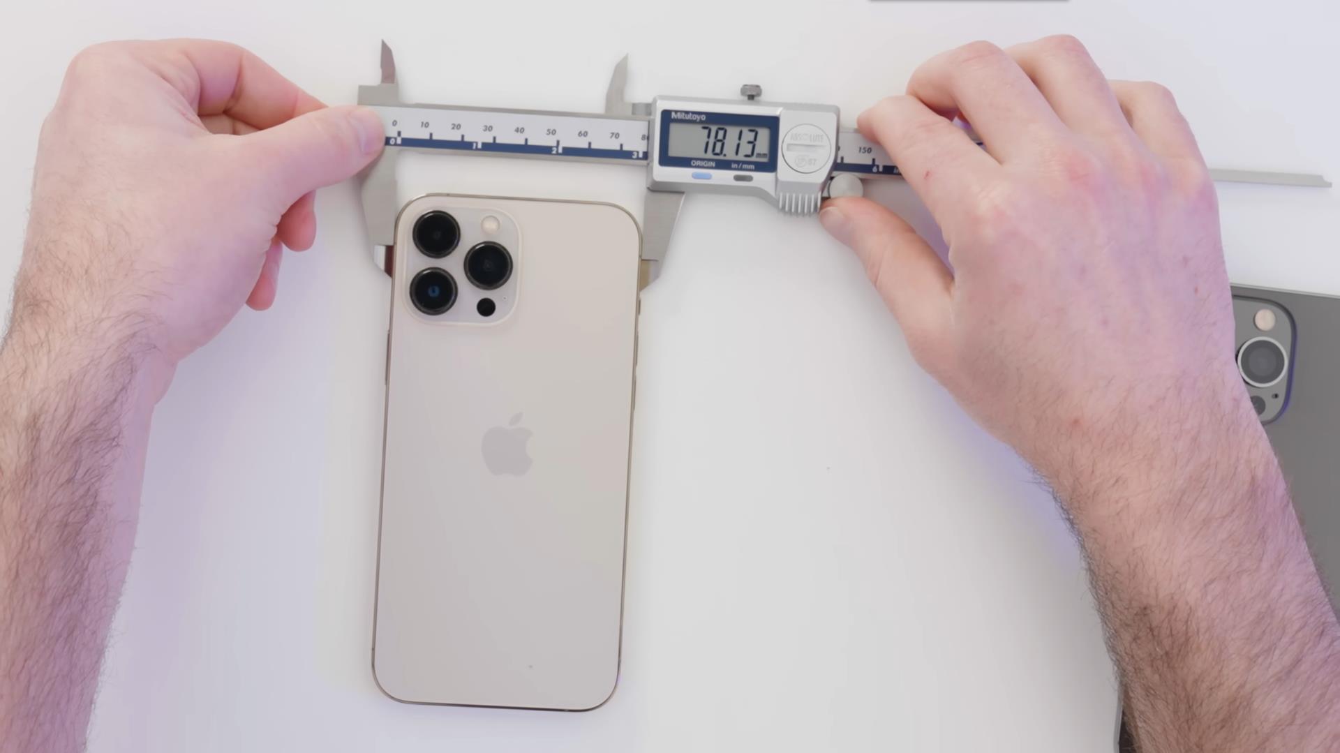iPhone|iPhone14ProMax抢先上手，打孔屏幕能接受，另外还有这几大变化
