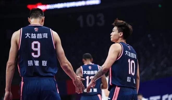 广东男篮|正式签约！周鹏首次拿到顶薪合同，效力于广东宏远18年