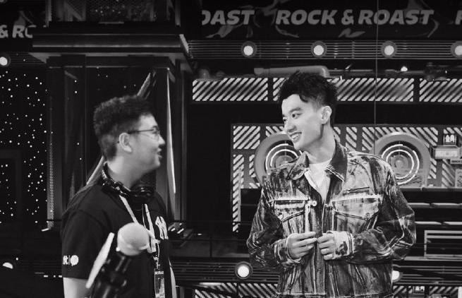 庞博|李诞也救不了庞博,第一个交卷还是山东卷,不想拿冠军只想致青春