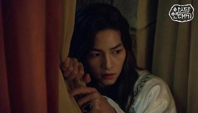 三生三世步生莲|韩版权游爆火!宋仲基一人饰两角演技精湛,长发绝美与张东健同屏