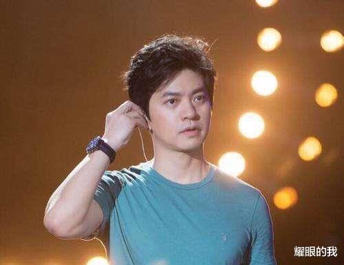 李健|李健跌下神坛?结婚20年一直丁克,房子也不买:太清醒还是不负责