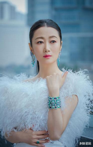 贾樟柯|影后为了不变老,20年不吃晚饭不生子,现42岁入选奥斯卡评委