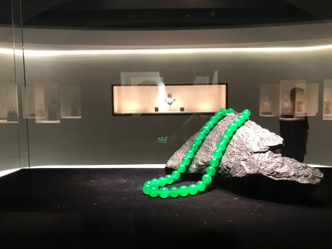 翡翠|为什么高货翡翠不轻易示人？