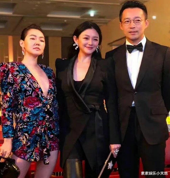 小S|小S出轨对象唐老师现身!两人生活照片互相依偎在一起