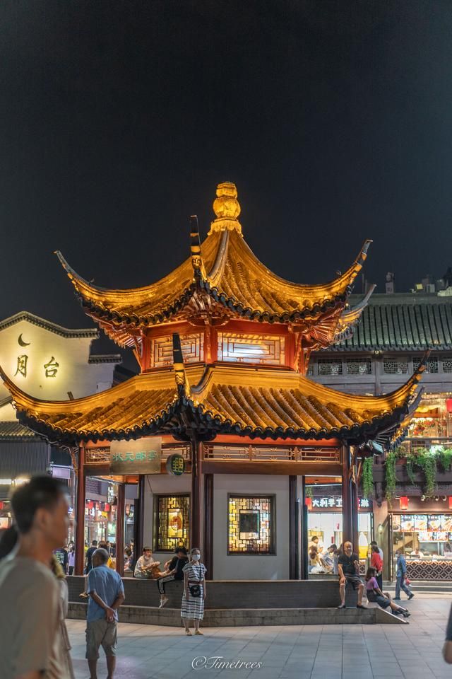 南京|中国最美的古风夜景，这个地方景色太美，迷醉了几千年的游人