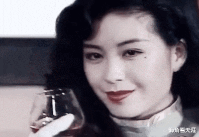 伍咏薇|不羁一生的“伍姑娘”伍咏薇：肆意放飞自我，也敢于从头再来