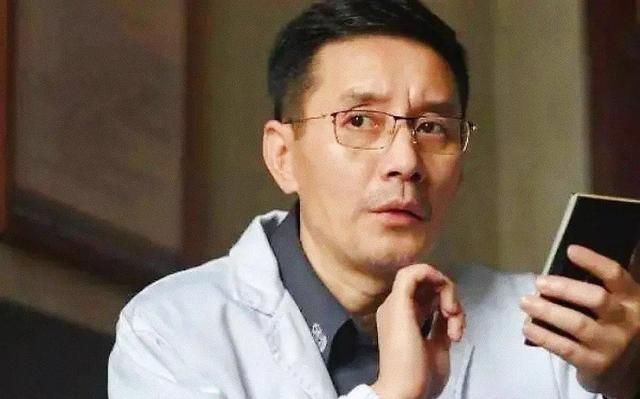 田小洁|演员田小洁：干过修车工还离过婚，为何能娶到江珊？