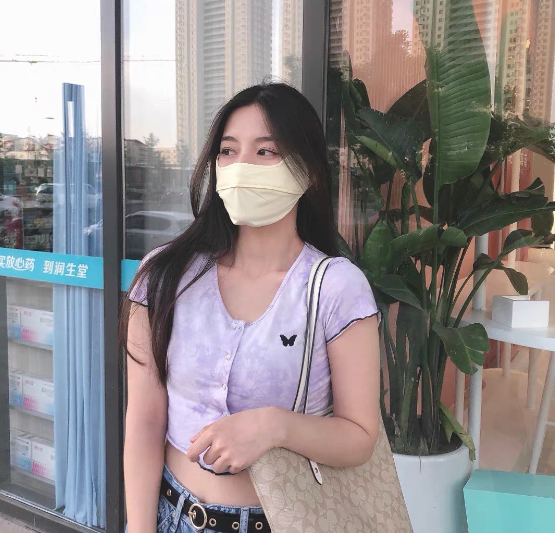 口红 包里除了口红还有这6样东西的，一般都是精致女人，你有几样？