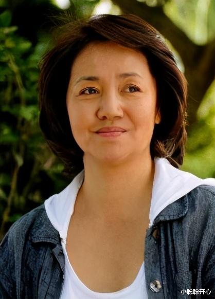 李幼斌|李幼斌的亲姐姐,国家一级演员李野萍,出道多年坚持不与弟弟合作