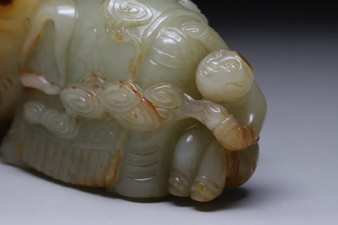 和田玉籽料|回流 舊藏和田玉籽料“枣红皮 童子洗象”