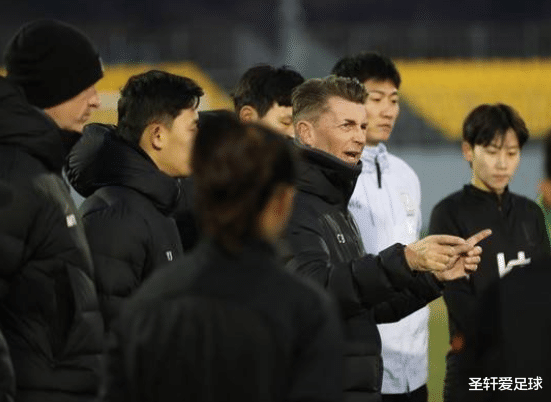 韩国队|0-0！世界第1爆冷，韩国女足主帅赛前放狠话：打破中日澳霸主地位