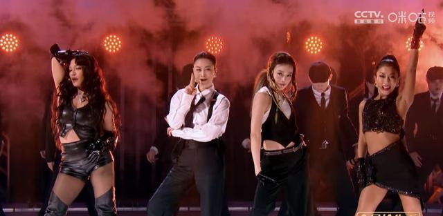 于文文|《浪姐3》三代浪姐对比，二代团最谦让，谭维维于文文输是必然