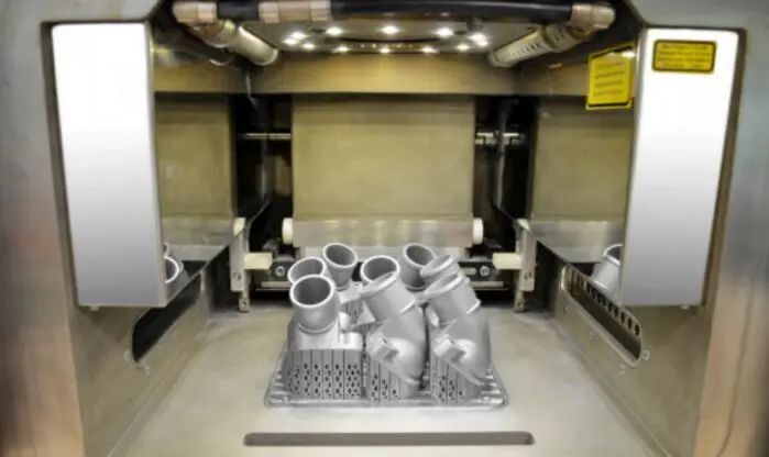 电子商务|梅赛德斯-奔驰:从卡车、客车到轿车,在3D打印路上行驶了30年