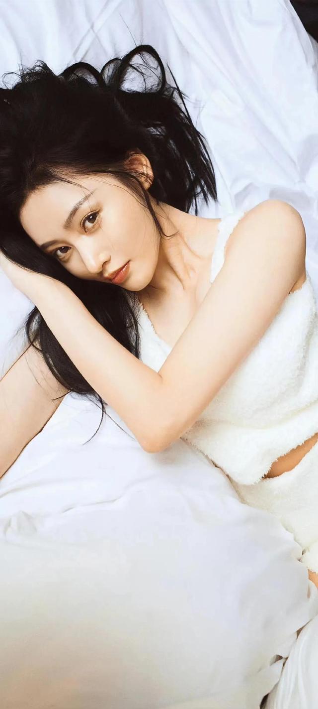 张天爱|分享美图—性感迷人的张天爱