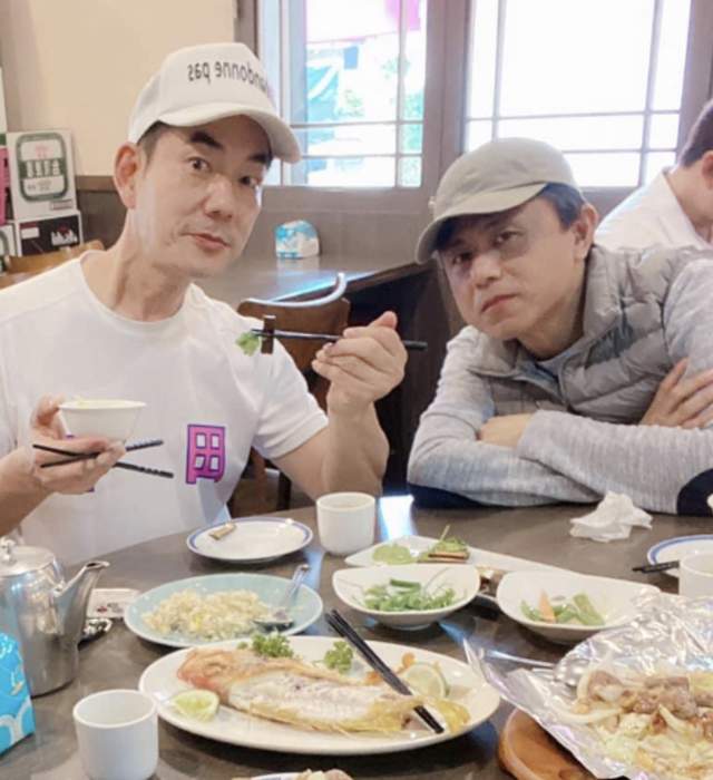 大肠癌|53岁朱科丰患癌去世!曾是周杰伦的好搭档,上月刚为6岁女儿庆生