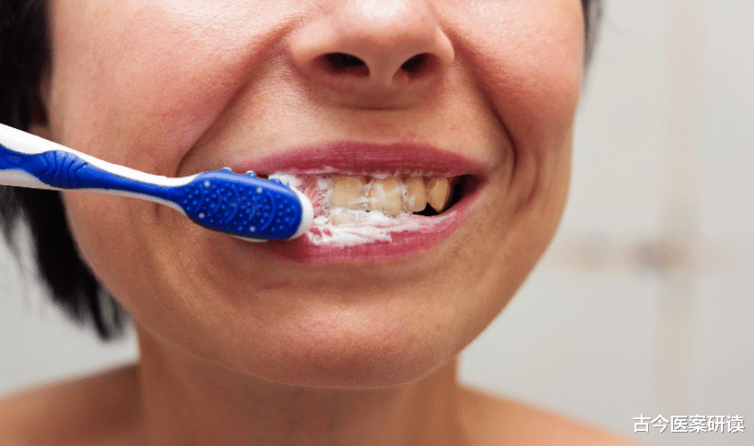 牙周炎|齿为肾之镜、龈为胃之镜,中医一个小药方帮您摆脱牙周炎的困扰