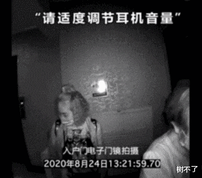 这群被剥夺「母亲」身份的妈妈们,仍然在等一个热搜