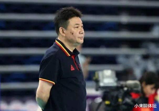 蔡斌|蔡斌已上任本该支持，还有人怀疑有“内幕”，全明星赛2胜王宝泉