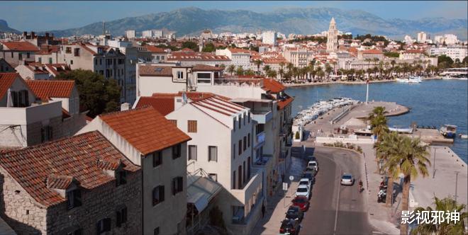 张扬|辣妹版「宿醉」，养眼烧脑尺度非凡