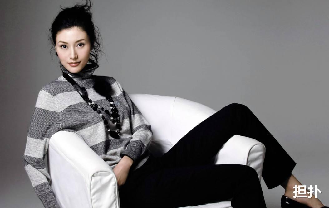 刘銮雄|年轻时有多个明星女友，如今坐拥千亿，却因身体太虚夏天还穿长袖