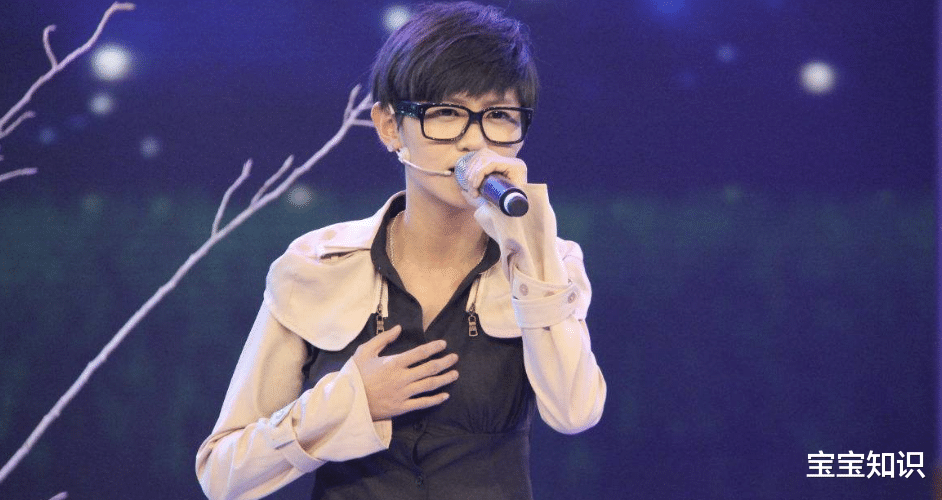 超女|超女史上最落魄冠军,沦落到开出租车为生,上节目无一人认出