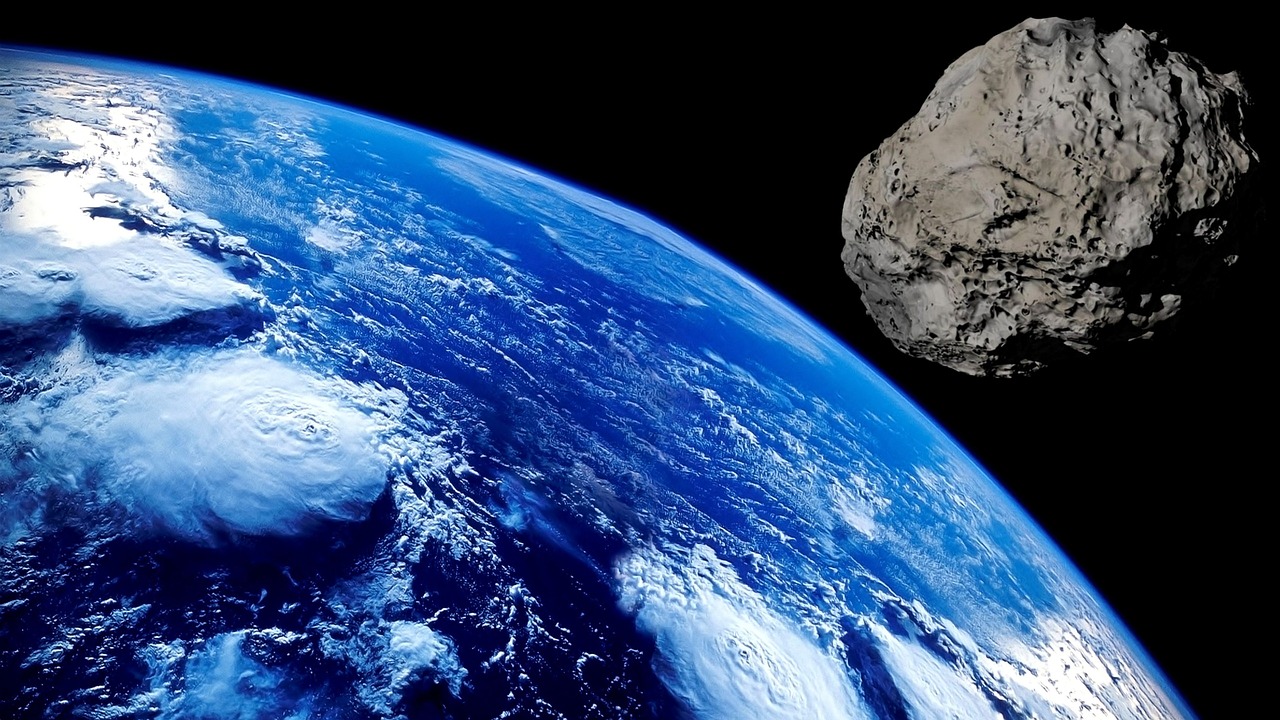 不止一颗!27日和28日将有巨大的小行星飞掠地球