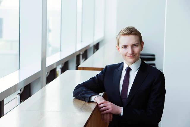 薪酬|人在岗心已远：拒绝“搏命文化”，职场倦怠冲击各个企业