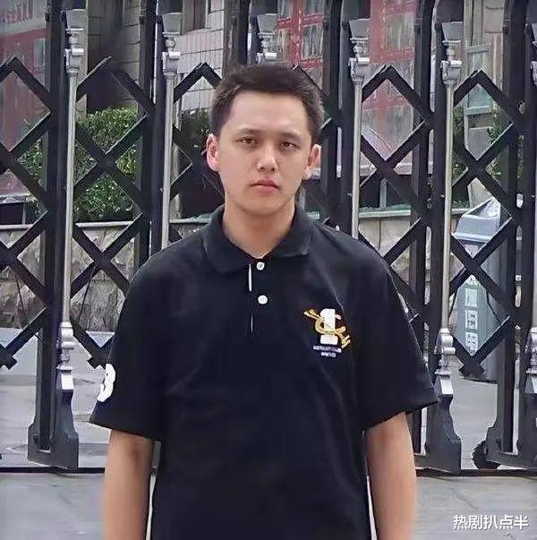 狐狸|桃花眼,丹凤眼,狐狸眼,这15位明星的眼睛,个个有灵气