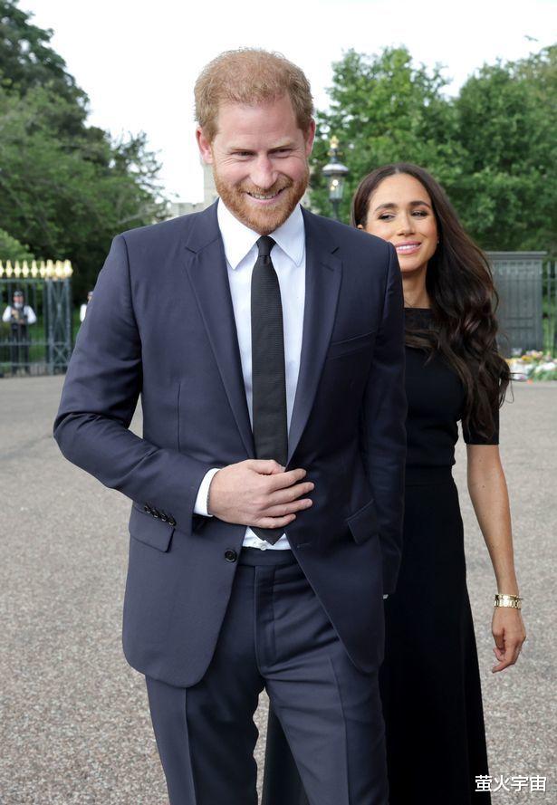 鲍尔|梅根接近哈里真实目的被揭露:从未真心想嫁入王室,只是想要钱