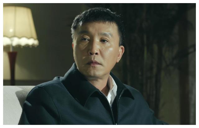 年纪一大把,还在脸上动手脚,这些中年男星是喝了什么“迷魂汤”