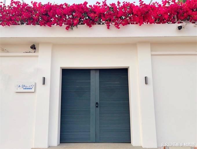 无边泳池|北京平谷石林峡悦知山谷伊亚的天空精品民宿,空中之镜无边泳池!