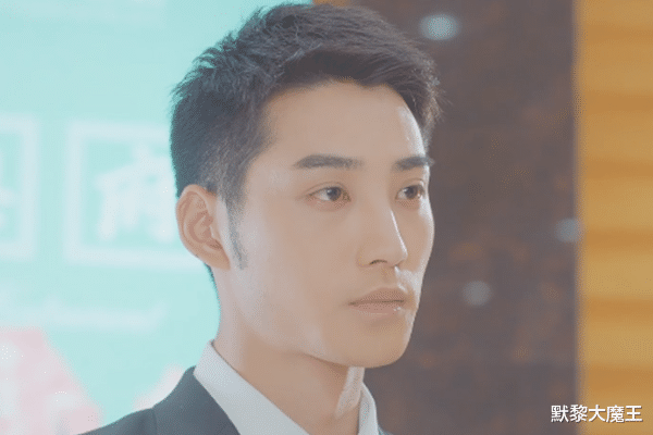 腾讯|腾讯爱奇艺又“撞档”，励志青春对决校园甜宠，超强阵容难抉择！