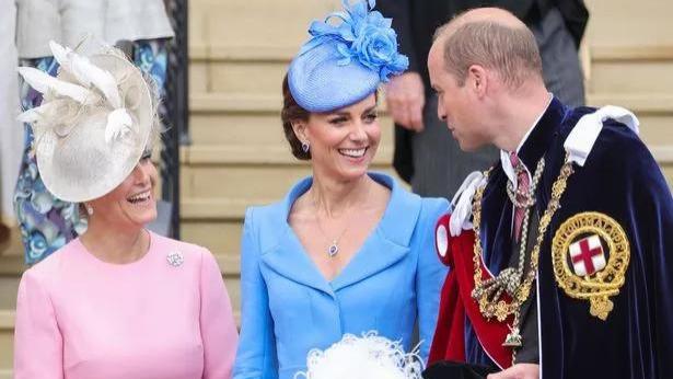 英国“嘉德日”火药味十足！安德鲁未能如愿，威廉王子表现低沉